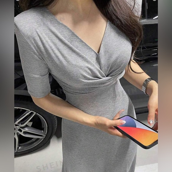 DAZY Gray Ribbed Knit Twist Detail Maxi Dress size Medium - Picture 2 of 13